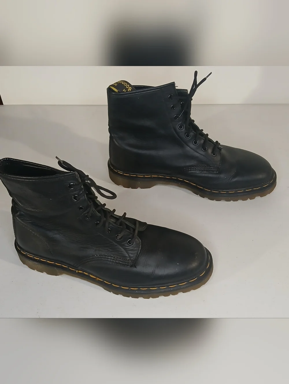 Vintage Made in England Doc Martens 1460 Leather Boots UK 12 / US 13